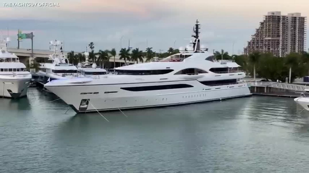 Inside The $8,000,000,000 Mega Yachts