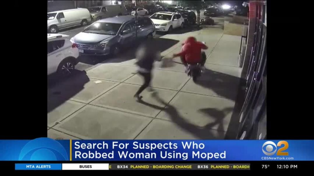 Police Men on moped steal womans purse