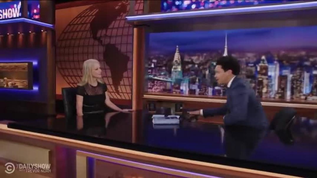 ⁣Kellyanne Conway - “Here’s the Deal”   The Daily Show
