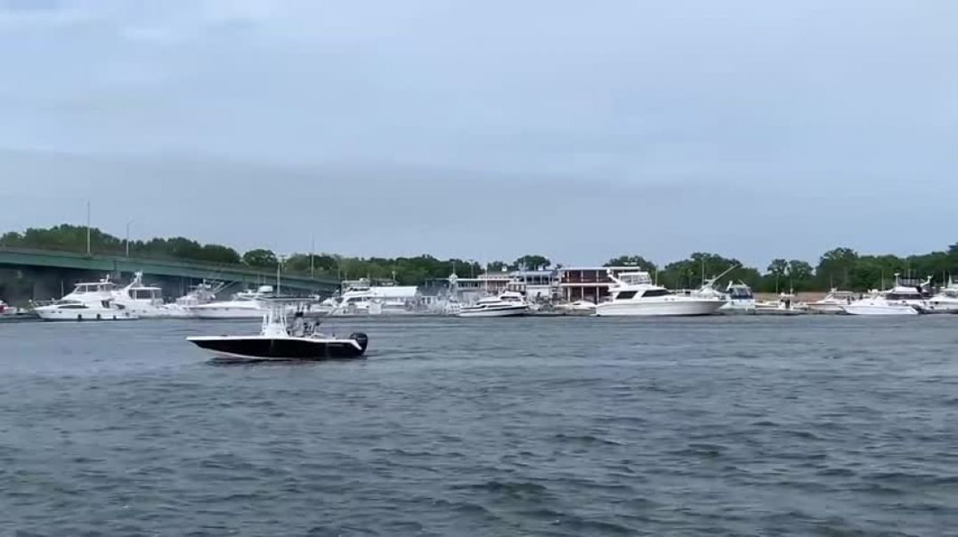 Boat Fire and Explosion at Bridge Marina Fuel Dock in Salisbury - Full Video