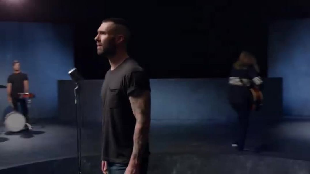 ⁣Maroon 5 - Girls Like You ft. Cardi B (Official Music Video)