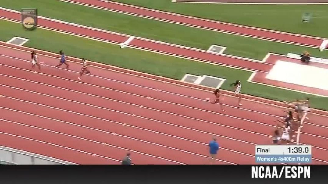 Abby Steiner runs Insane! 48.92 4x4 relay split to help Kentucky win at the NCAA Championship 2022