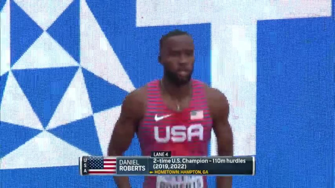 U.S. champion Daniel Roberts catches hurdle while leading 110m Worlds heat | NBC Sports