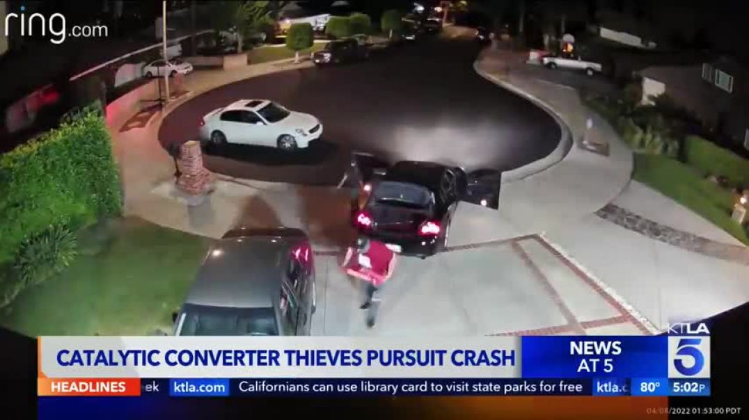 Catalytic converter thieves crash into LASD Deputy's vehicle