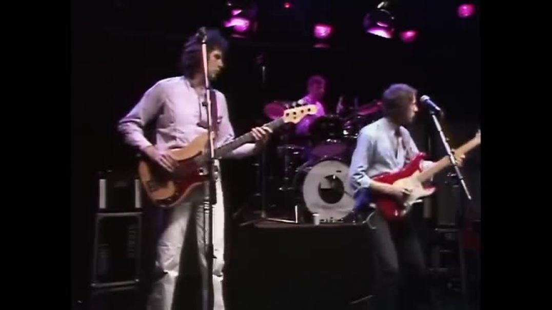 Dire Straits - Sultans Of Swing