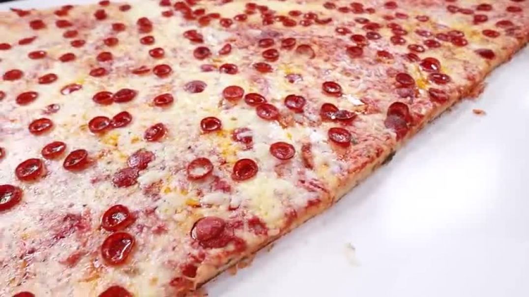 I Ate The World’s Largest Slice Of Pizza