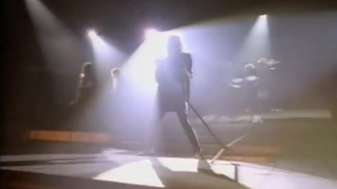 Whitesnake - Here I Go Again (Official Music Video)