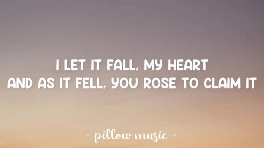 Set Fire To The Rain - Adele (Lyrics)