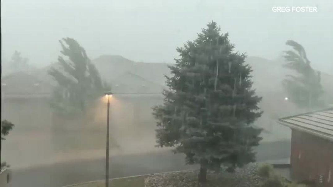 ⁣CRAZY VIDEO! Heavy rain falls in Highlands Ranch