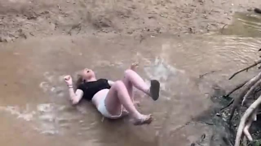 35 Moments of Instant Regret Caught on Camera