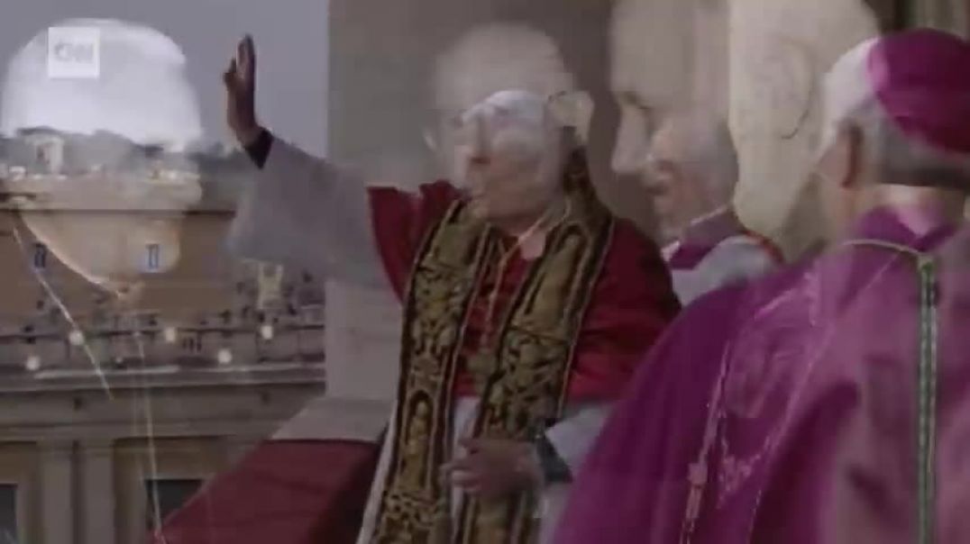 ⁣Pope Benedict XVI dead at 95