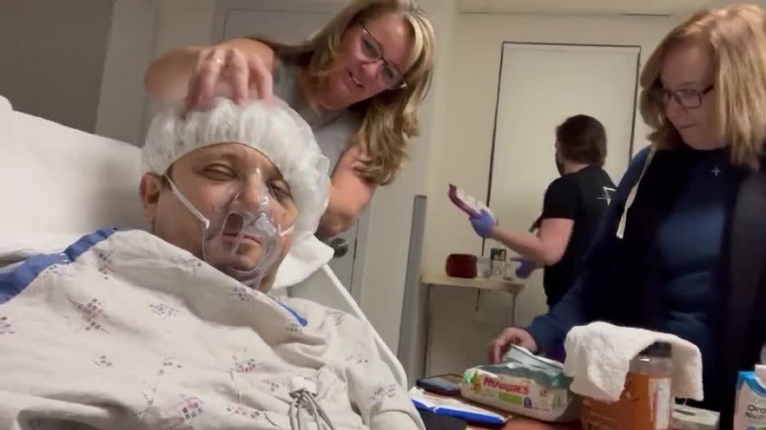 ⁣Jeremy Renner Posts First Video From Hospital Since Snow Plow Accident