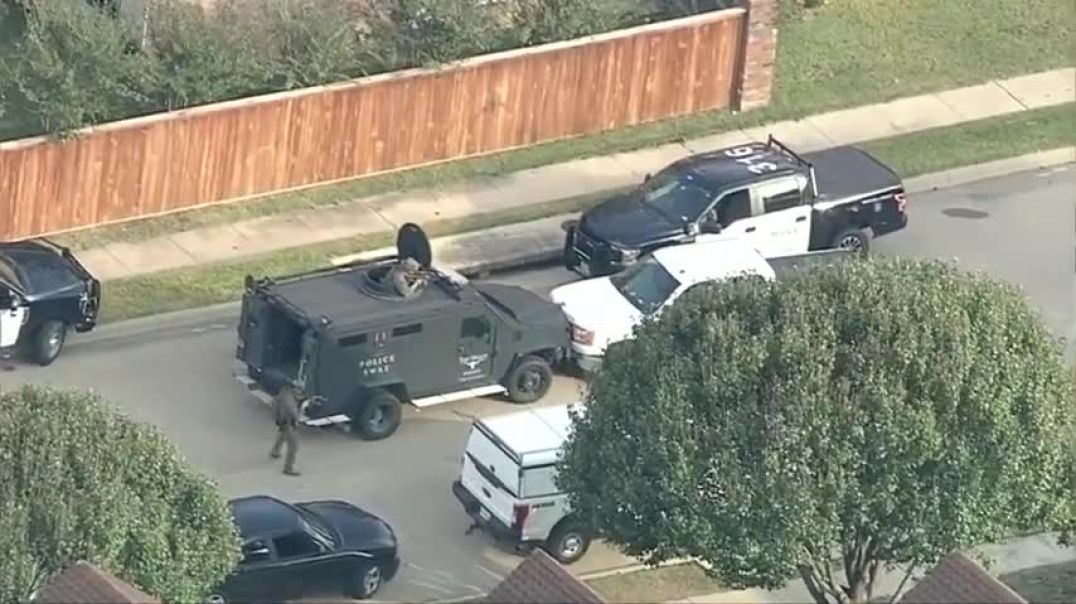 ⁣Suspect In Custody After  Fort Worth Police Chase Leads To SWAT Standoff In Subdivision