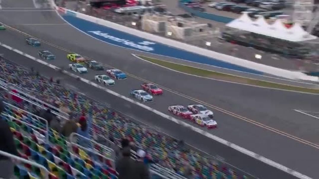 Outrun the caution Xfinity season opener ends in close call, overtime finish   Extended Highlights