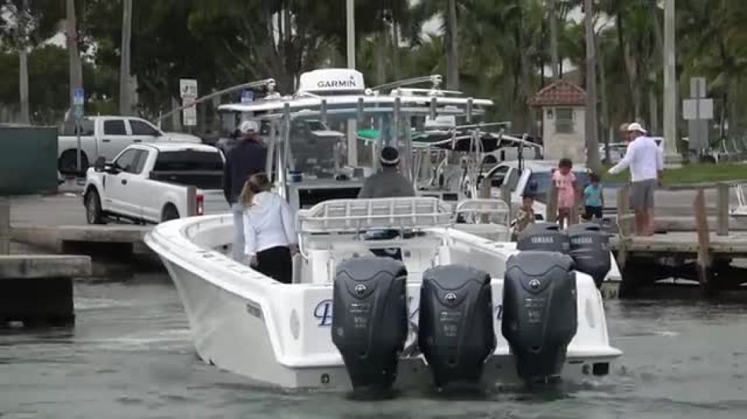 ⁣What Were You Thinking!! Out of Control   Miami Boat Ramps   Black Point Marina