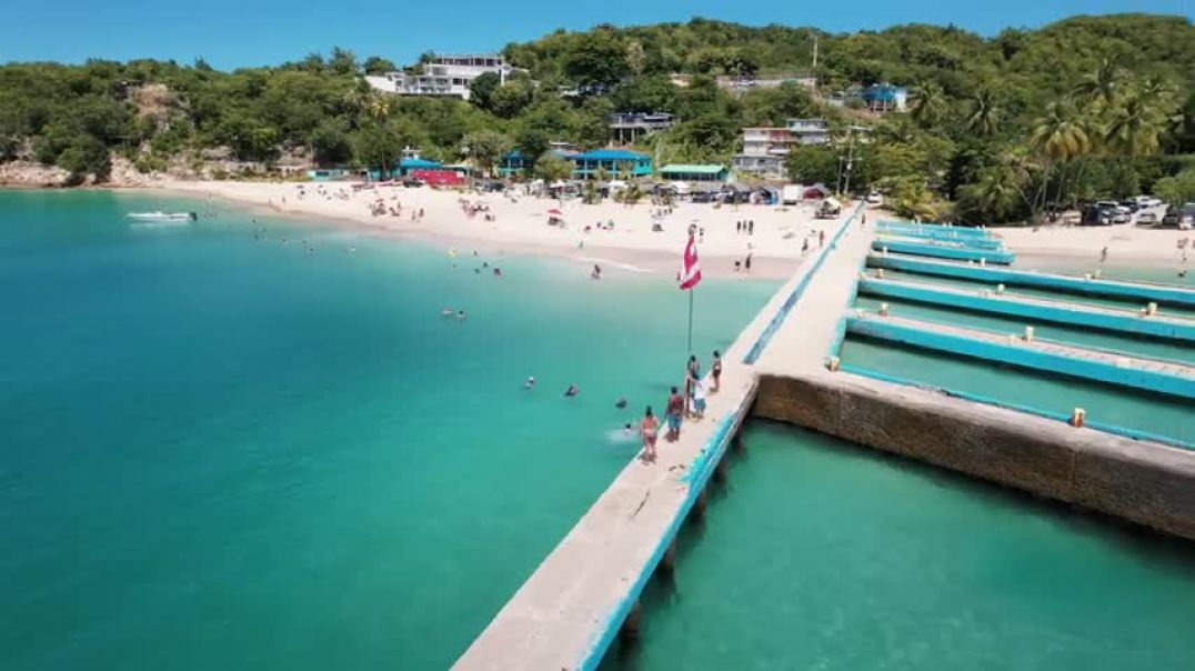 ⁣THE BEST BEACH IN PUERTO RICO Crash Boat Beach   Things To Do In Aguadilla Puerto Rico