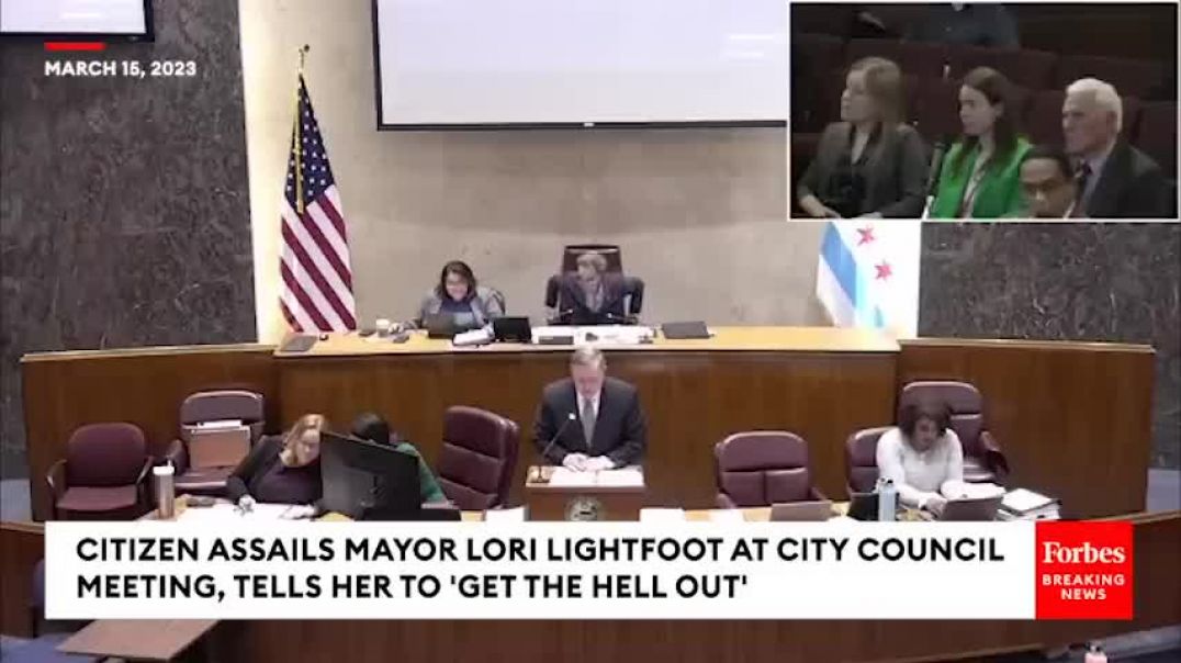 SHOCKING MOMENT: Local Reporter Brutally Confronts Lori Lightfoot, Tells Her,  Pandemic!'