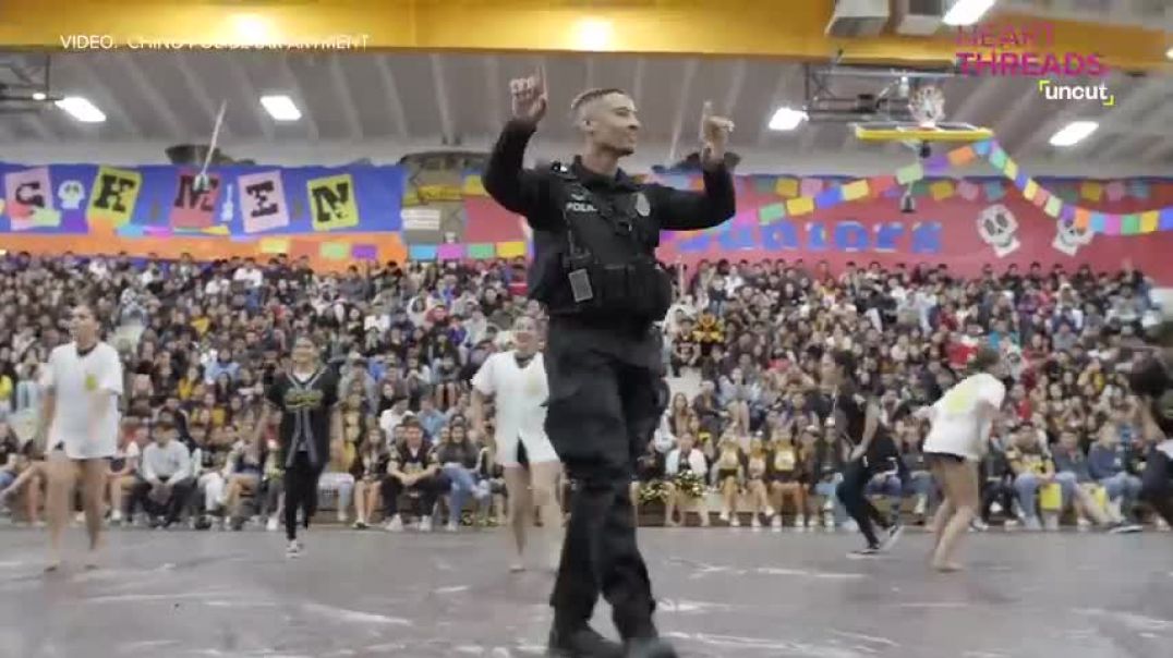 School Resource Officer says goodbye with an unforgettable performance