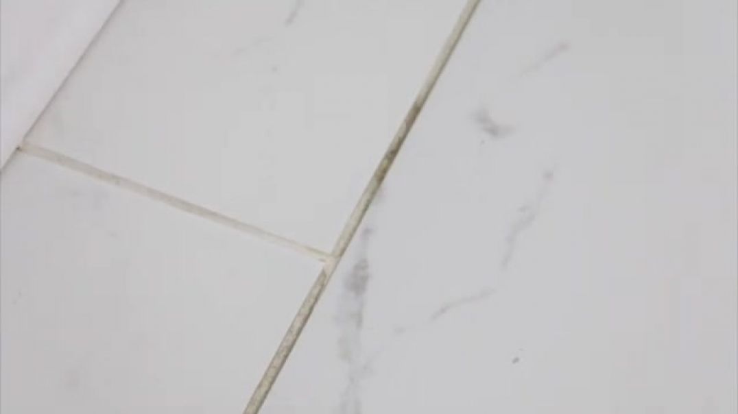 ⁣How to Clean TILE GROUT FAST with NO Harsh Chemicals