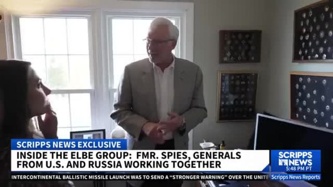 ⁣Top ex-spies and generals from US & Russia pause working together