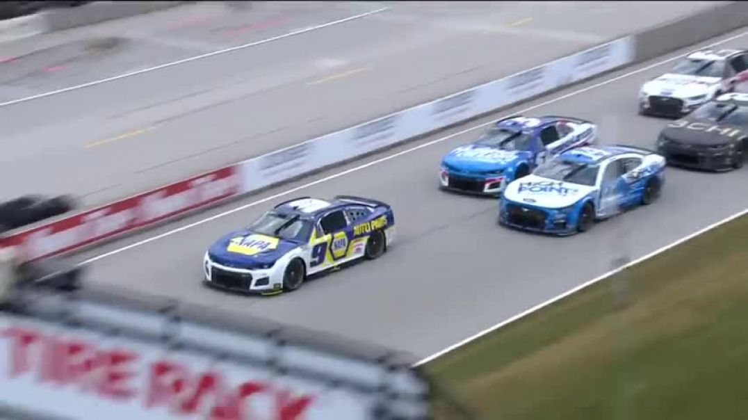 ⁣First-time winner this season holds off road-course ace at Road America   Extended Highlights