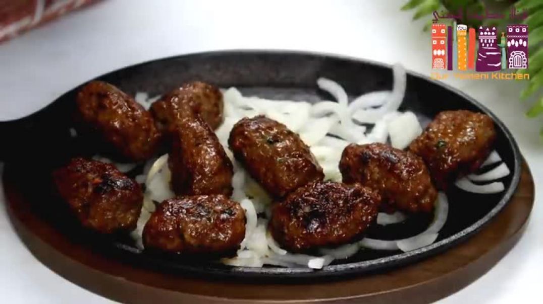 طبخ كباب بطريقة مذهلة! من وصفات الكباب المميزة Amazing kebab cooking!  A special Kebab recipe