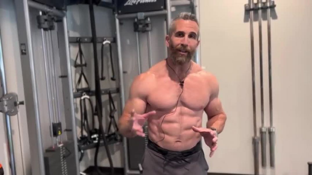 ⁣2 Move Brutal Chest Workout
