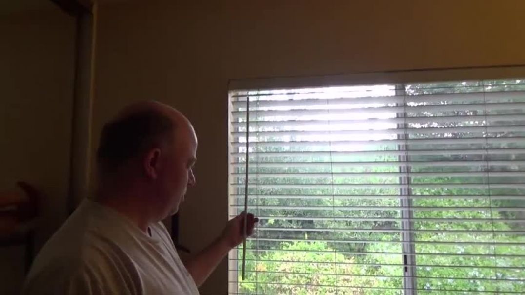 ⁣DIY How to Replace Horizontal Window Blind Wand Tilt Control