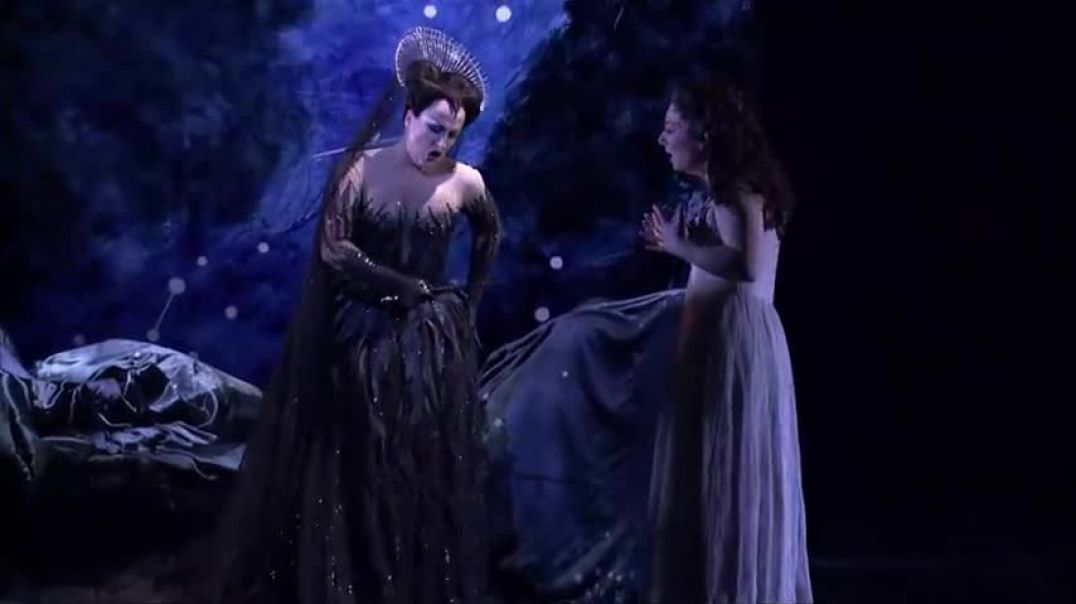 The Magic Flute – Queen of the Night aria (Mozart Diana Damrau, The Royal Opera)
