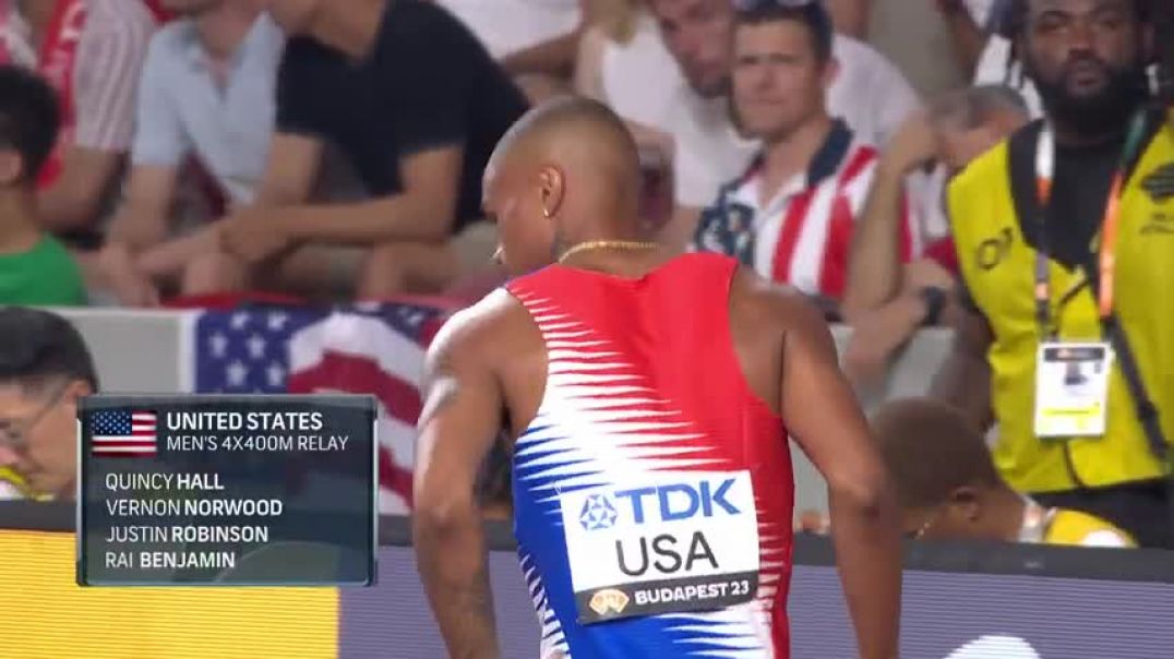⁣Rai Benjamin anchors Team USA's DOMINANT 4x400 relay team to gold yet again | NBC Sports