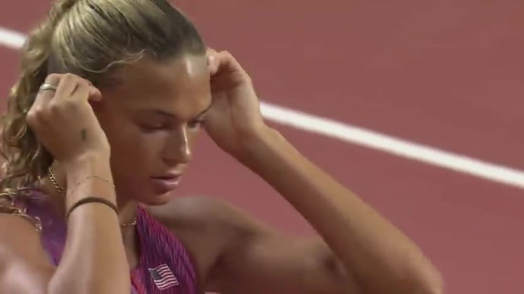 USAs Anna Halls strong 200m gives her lead into final half of Heptathlon at Worlds | NBC Sports