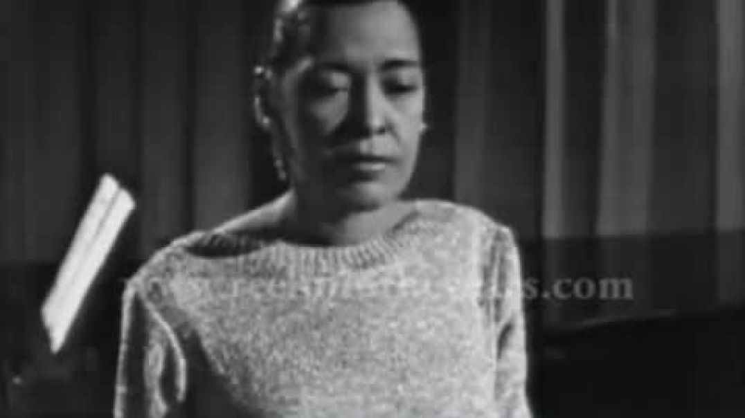 ⁣Billie Holiday - Strange Fruit - Lyric Video - Square