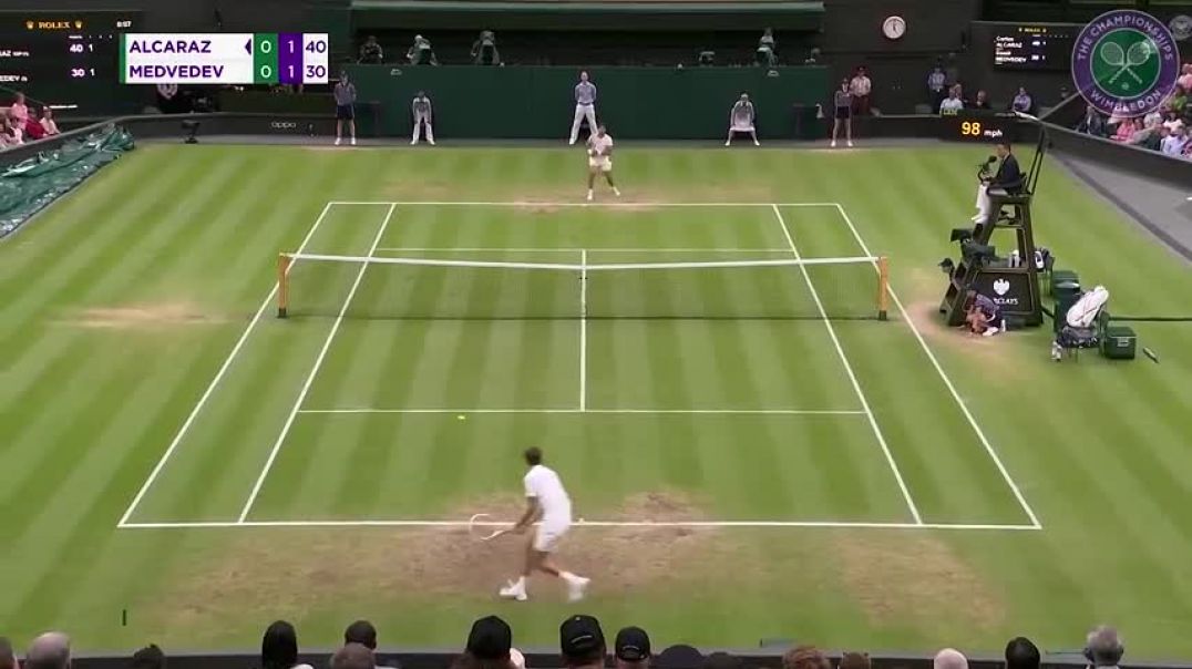 Carlos Alcaraz vs Daniil Medvedev Semi-Finals Highlights   Wimbledon 2022
