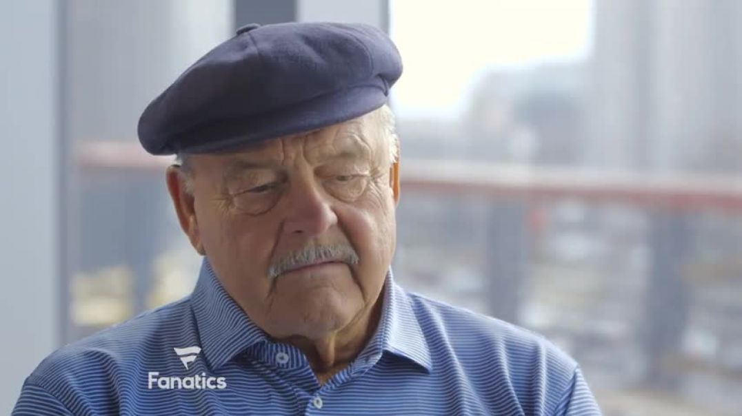 ⁣Dick Butkus on growing up on Chicago's south side, Bears fans, and the amazing Gale Sayers.