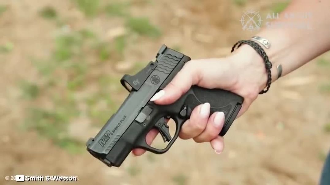 ⁣Top 8 Micro 9mm Pistols 2024 - We hands-on tested 147