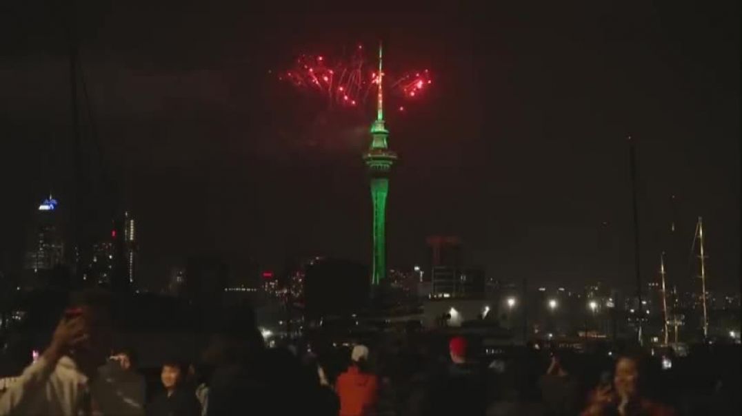 ⁣2024 New Year's celebrations around the world