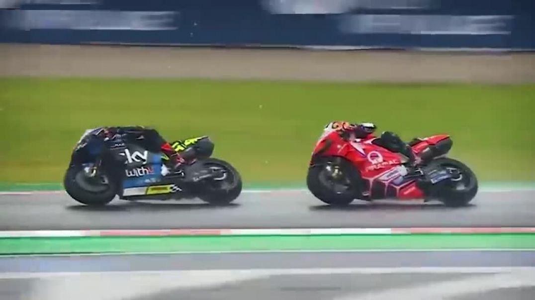 8 Worst MotoGP Crashes in History!