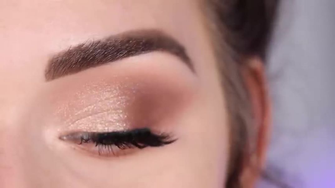 My Go-To Everyday Eyeshadow Look Using Only 1 Brush!   ColourPop Free to Be Quad