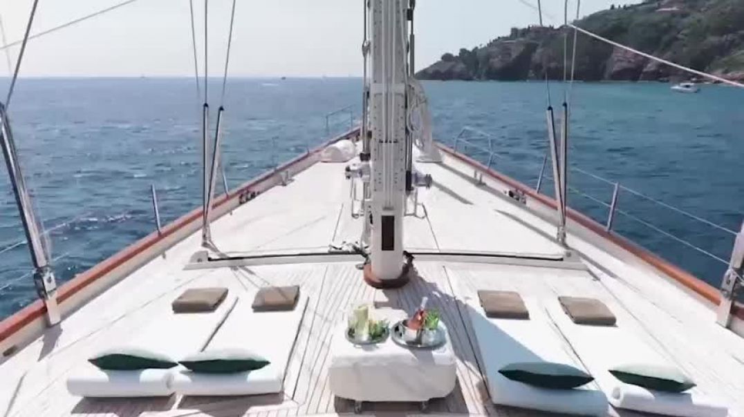 What's Inside a $7,000,000 Luxury Sailing Yacht?