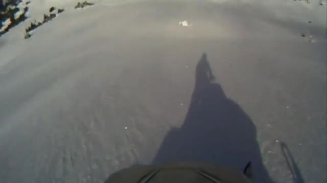 ⁣avalanche snowmobiling silent pass alberta