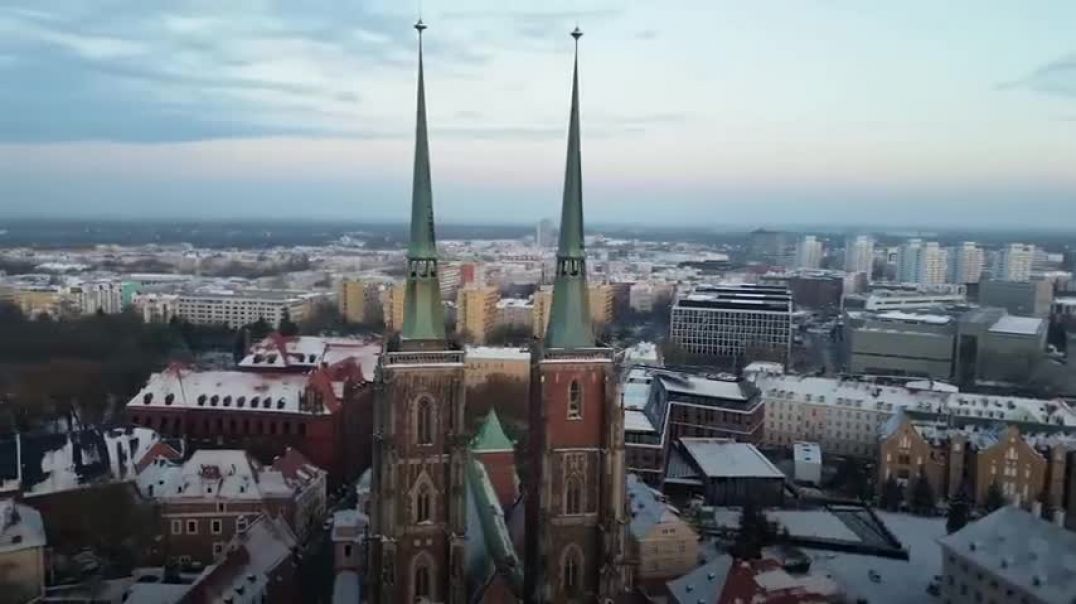 ⁣Here's Why Wrocław is One of the Best Travel Destinations in Poland — Especially at Christmas