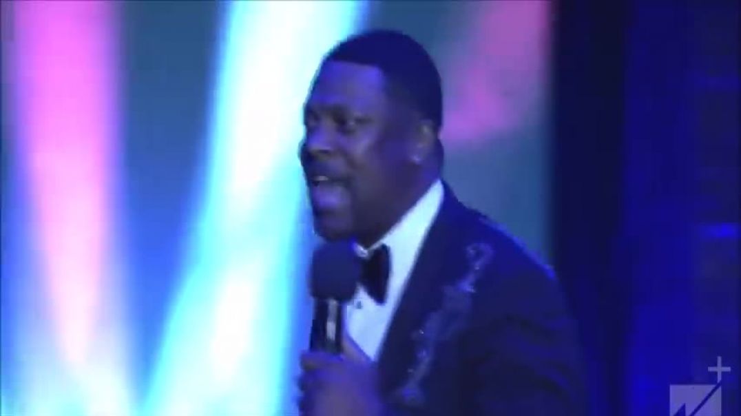 Chris Tucker Stand up Comedy Routine At West Angeles COGIC