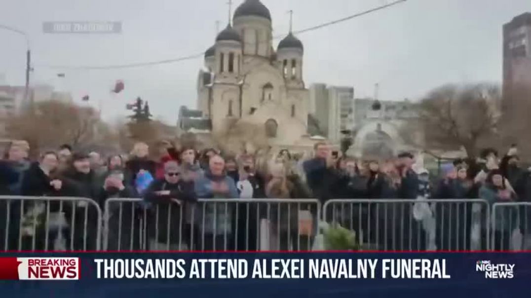 ⁣Funeral for Alexei Navalny draws thousands of Russians