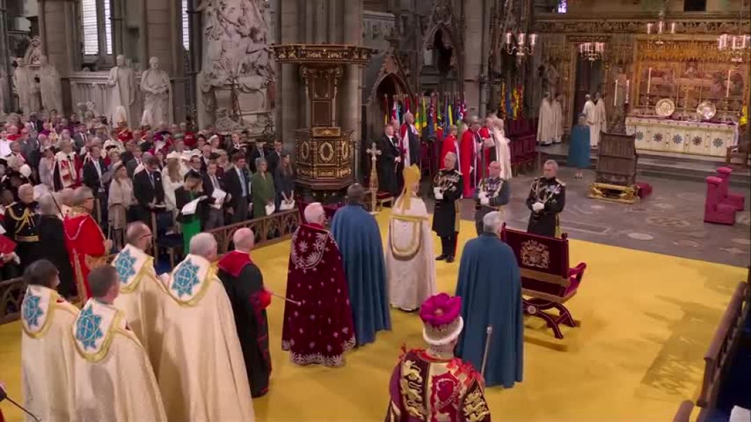 ⁣'God Save the King' Plays for the First Time as Charles wears Imperial State Crown