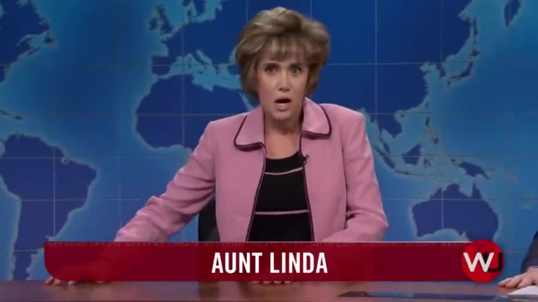 ⁣Weekend Update Aunt Linda on the Latest Hit Movies - SNL