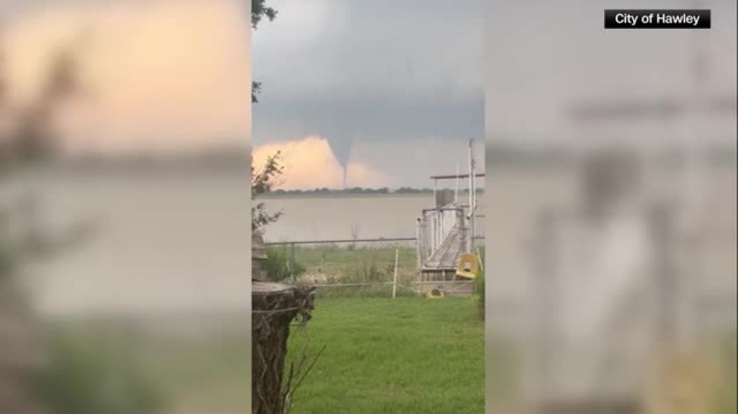 ⁣Tornado destroys home in Hawley, Texas