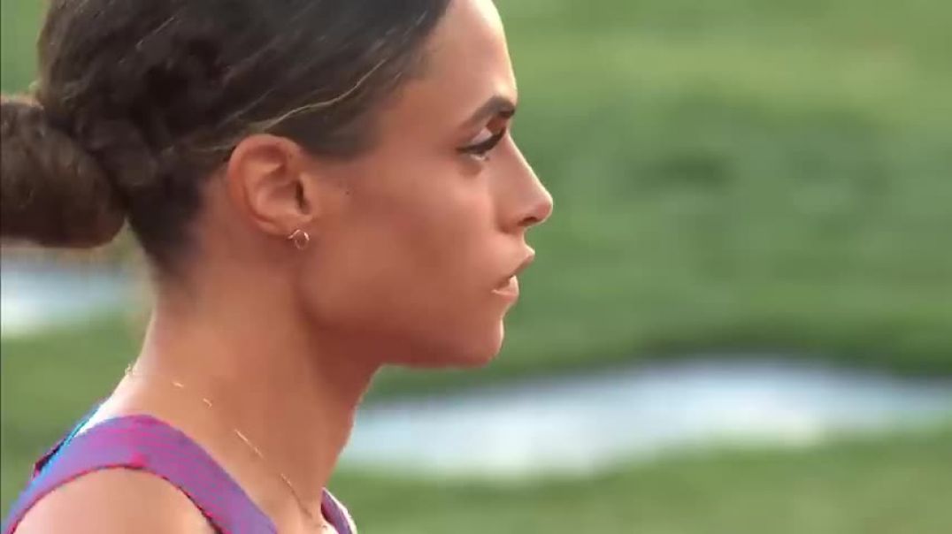 Sydney McLaughlin Just Set The Track ON FIRE!!   2024 Oxy Invite - 200 Meters