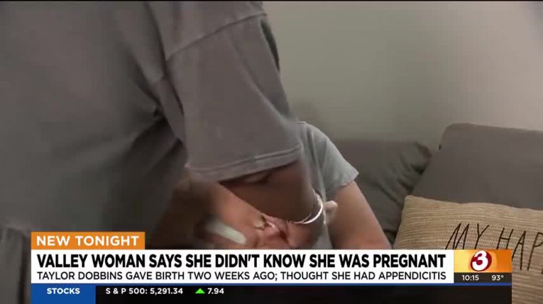 ⁣Surprise woman says she didn't know she was pregnant