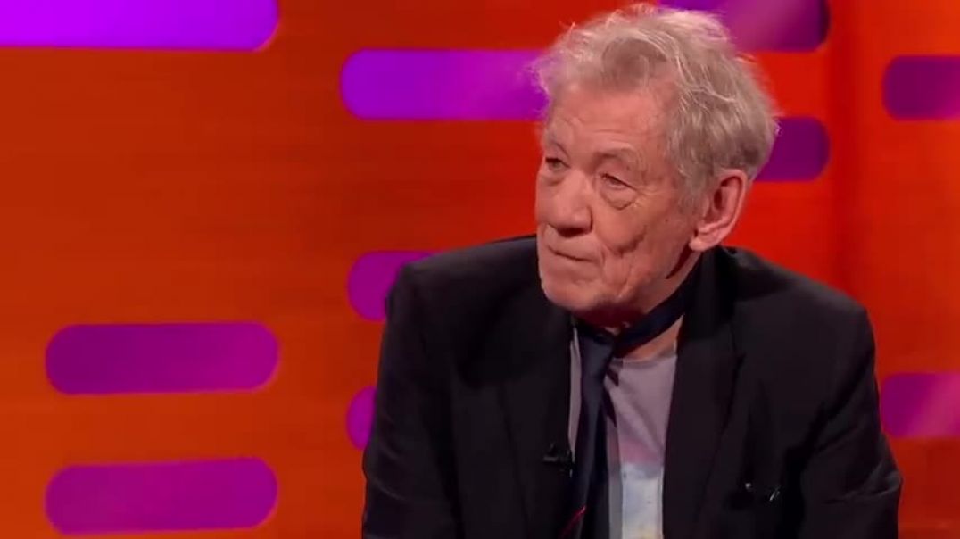 ⁣Sir Ian McKellen Does An Amazing Maggie Smith Impression - The Graham Norton Show