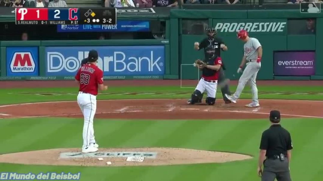 ⁣MLB   Best Bloopers and Oddities